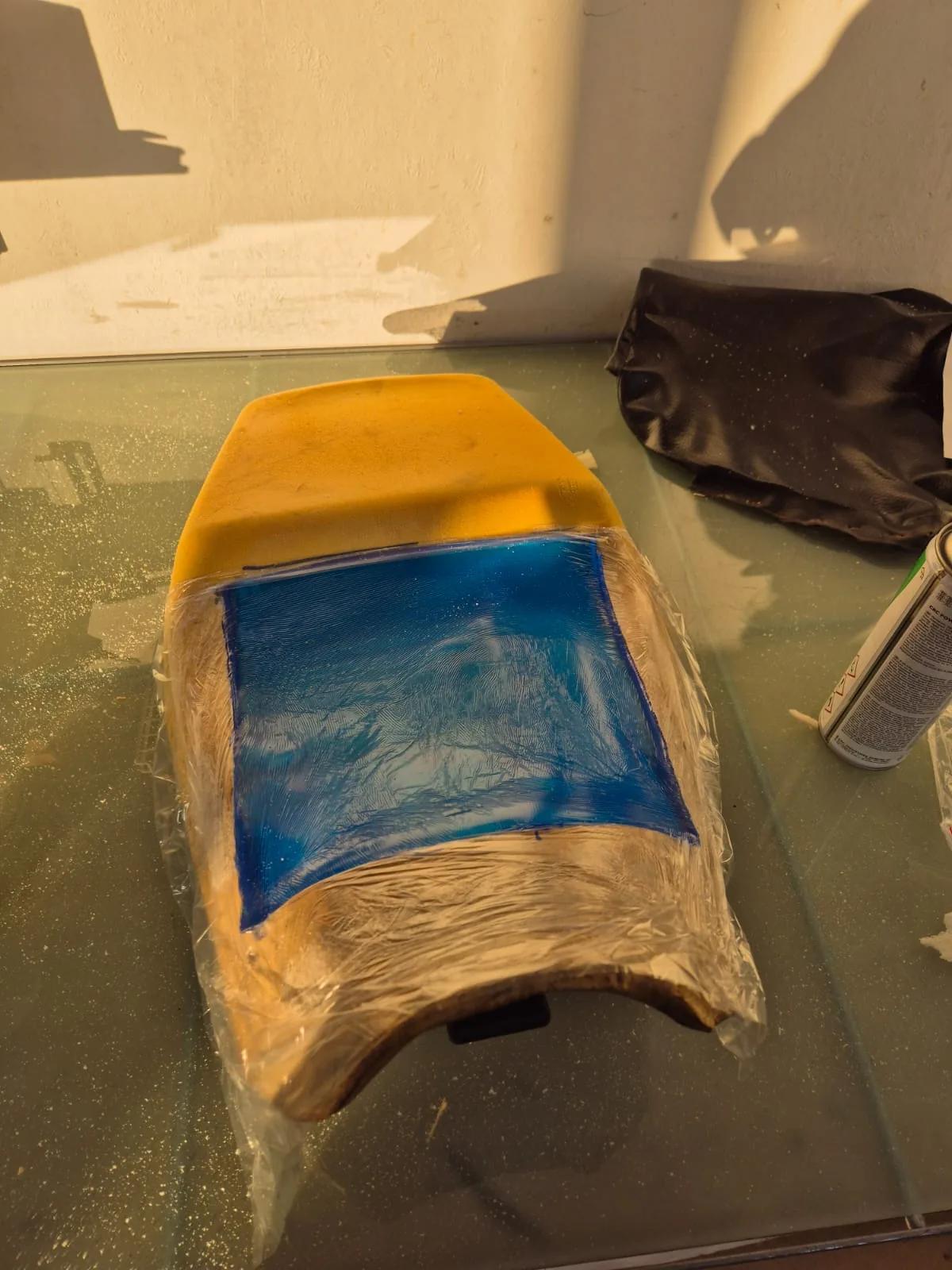 Segel-Reparatur in der Werkstatt Hagenburg